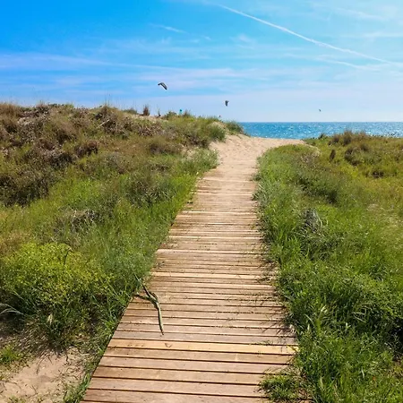 Beachfront Luxury - Monteros Palm Apartment Marbella